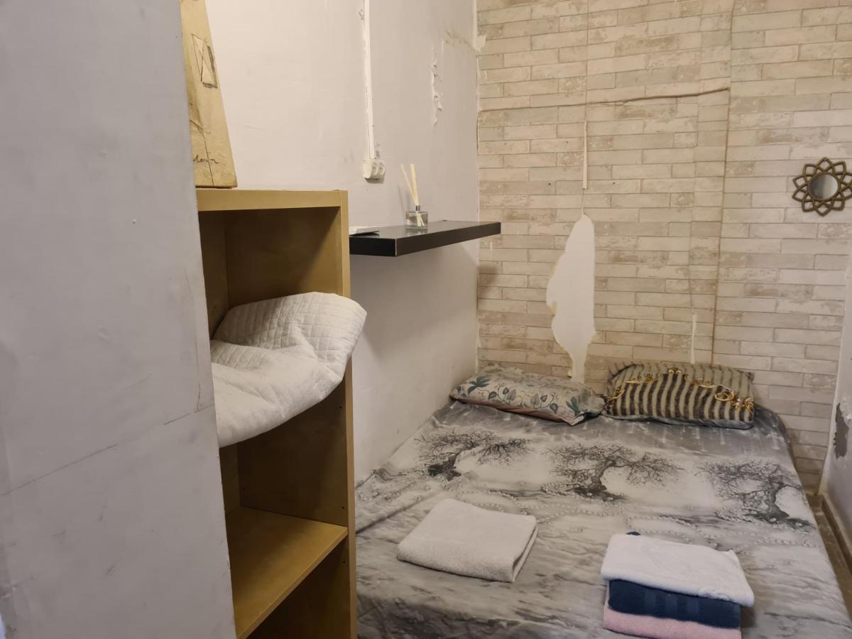 The Surfer'S Beach House Tel Aviv Ngoại thất bức ảnh